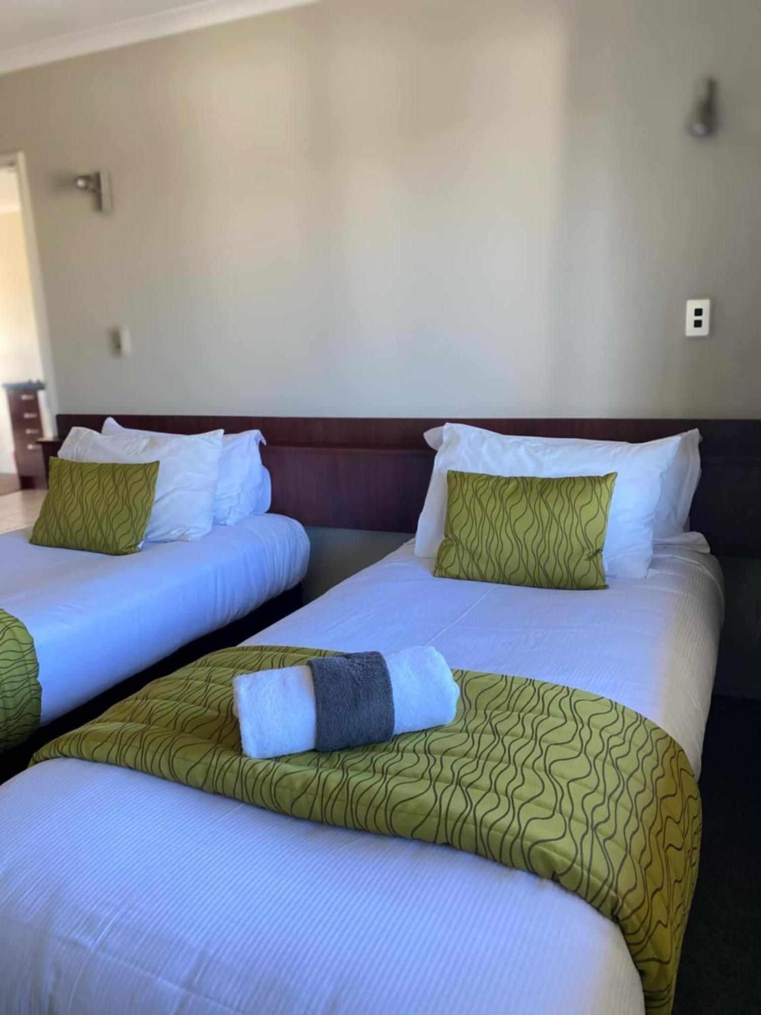 Asure Avenue Motor Lodge Тимару Экстерьер фото